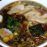 らーめんヒグマ - 醤油ラーメン大盛