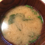 はしまや - 鳴門わかめ入り味噌汁