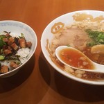 らぁめん茶房 咲来 - チャーシュー丼セット 税込883円(2017.10.26)