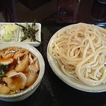 Teuchi Kokora No Inaka Udon Nankan - 肉汁うどん