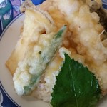 うおしん - 2017/10/7 天丼880円