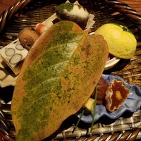 津田楼 - 