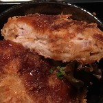 南部どり - メンチカツの断面