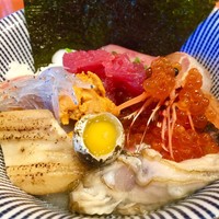 魚竹 - 特上海鮮丼¥1400(税込み）