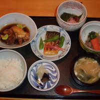 利光 - 昼の定食（雪）　980円