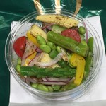 新宿高野 - 10品目の野菜サラダ