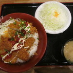 かつ丼のかつさと - ささみかつ丼とキャベツセット