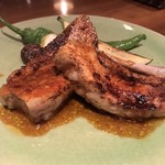 ARBOL - 六白黒豚のスペアリブ ¥1,600