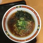 六文亭 - 半ラーメン