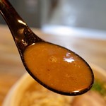 二代目 白神 - 超絶濃度の煮干豚骨スープ