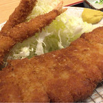 とん悦 - ロース•海老フライ二本定食