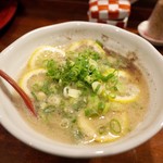 麺也オールウェイズ - レモントンコツラーメン…750円