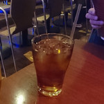 楽屋 - アイスウーロン茶　410円