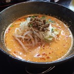 申手延麺 - 手延担担麺税込850円