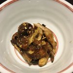 日本料理 晴山 - 天然の舞茸の味噌和え