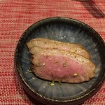 Banshuujizake Hino - 付きだしは、鴨の柔らか煮