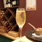 ターナ フォルノ - ☆Jean Louis Dennis Blanc de Blancs 600円