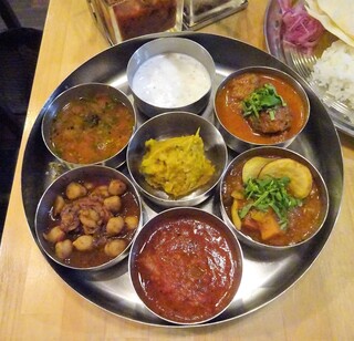 激戦区 神田でおすすめの本当に美味しいカレー店12選 食べログまとめ 激戦区 神田でおすすめの本当に美味しいカレー店12選 食べログまとめ