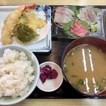 博多豊一 - お刺身・天ぷら定食