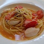 アルゾーニ・イタリア - ヤリイカとフレッシュトマトのアーリオオーリオ