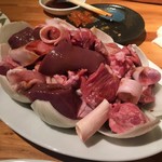 炭火ホルモン焼 夏冬 - 盛り合わせ大おかわり