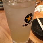 炭火ホルモン焼 夏冬 - レモンサワー