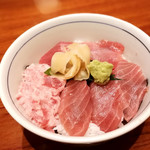 目利きの銀次 - 鮪三種丼