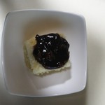 海さくら - 豆腐の肉味噌掛けです。