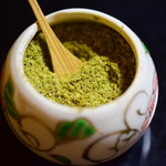 石ばし - 香り豊かな山椒