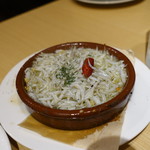 YAICHIRO - シラスのアヒージョ