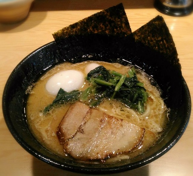 横浜家系ラーメン 一蓮家 八戸ノ里店 ヨコハマイエケイラーメン イチレンヤ 八戸ノ里 ラーメン 食べログ
