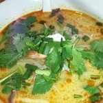 タイ国屋台食堂 ソイナナ - トムヤムクン麺 (米麺)