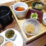 Hitoshinaya - 白かゆ