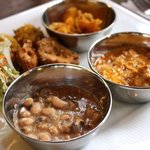 DELHI Dining - ランチカレーブッフェ