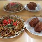 青木屋 - 焼きそば＆いなり寿司