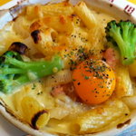 バケット　 - 熟成ベーコンのマカロニグラタン