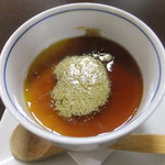 和食あかざわ - 「名物」フォアグラの茶碗蒸し　イタリア産モッツァレラチーズ