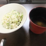 和食あかざわ - 紅葉鯛と浜名湖産生海苔の土鍋炊き込みご飯　止椀　赤出汁仕立て