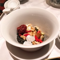 四川豆花飯荘 東京店 - 八宝茶