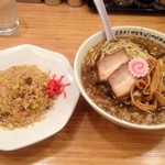綱哲 - 中華そばと半チャーハン