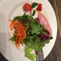 grigio la tavola - 
