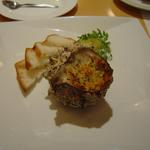 Luce Dining+ - サザエと彩り野菜の香草パン粉焼き