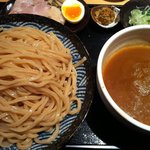 つけ麺 道 - つけ麺（200ｇ）750円＋中盛り（100ｇ）50円＝800円