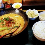 Chuukaryouri Koumandou - 担々麺500円