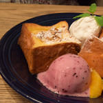 B PORTLAND CAFE - 