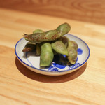 洋食 おがた - お通し 黒豆の枝豆☆