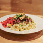 洋食 おがた - 尾崎牛ビーフ焼めしガーリックチップ添え☆