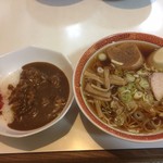 神戸屋食堂 - カレーセット全景