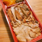 登利平 - 上州御用 鳥めし 松 弁当 820円