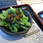 中一食堂 - セットにはチンゲン菜のお浸しも添えられてました。
